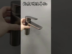 PVC bibcock zinc coulée sous pression robinet de salle de bain poignées couleur argentée brillante