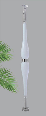 Colonnes de garde d'escalier en acrylique moderne Baluster en cristal du fabricant pour une utilisation intérieure