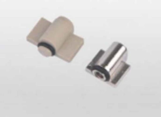 Installation d'un armoire électrique classique sans effort Panneau de fer